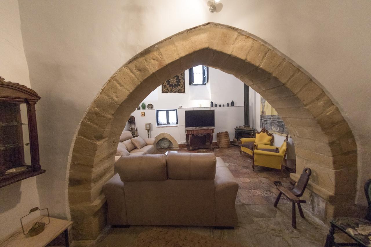 Palacete Sol De Mayo Úbeda Eksteriør bilde